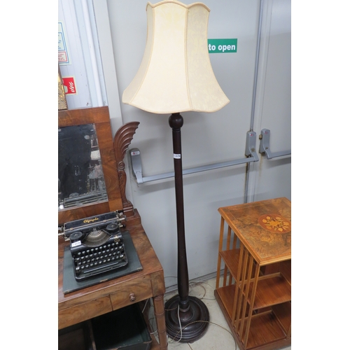 2176 - A 1930's mahogany standard lamp