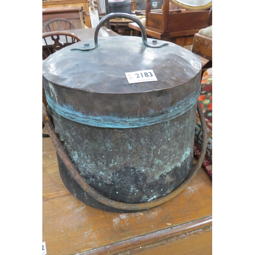 2183 - A Victorian copper cauldron with iron handle