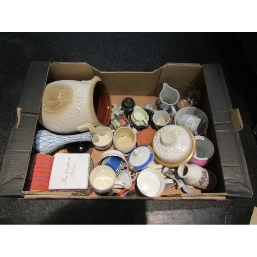 1423 - Two boxes of mixed ceramics including Rumtopf, Goss mug, etc     (E) £8-15