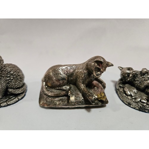 1312 - Three silver and 925 cat figures