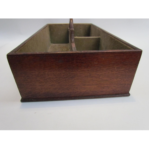 4232 - A George III oak cutlery tray, 40cm long