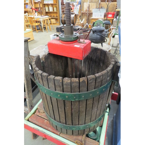 2017 - A substantial oak apple press