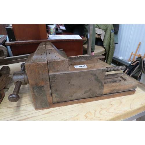 2040 - A 19th Century timber and iron vice