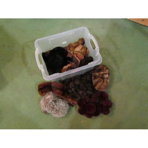 4202 - A box of miscellaneous fur hats and stoles to include a 'Mitzi Lorenz' and Russian bearskin    (R) £... 