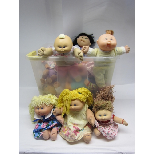 1399 - A large collection of Cabbage Patch Kids dolls including Xavier Roberts, Mattel, Hasbro, Play Along ... 