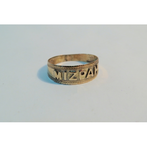 1333 - A 9ct gold Mizpah ring, Birmingham 1899. Size M, 1.1g  (C)