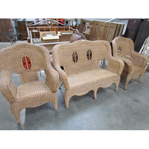 2326 - A three piece wicker conservatory set           (R) £50 (Arch)