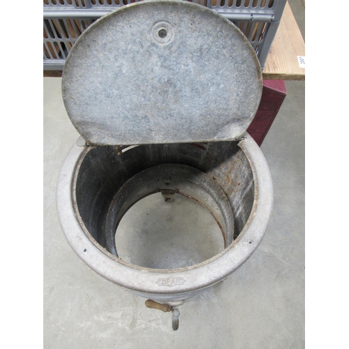 2006 - An Art Deco metal galvanized boiler tub no interior