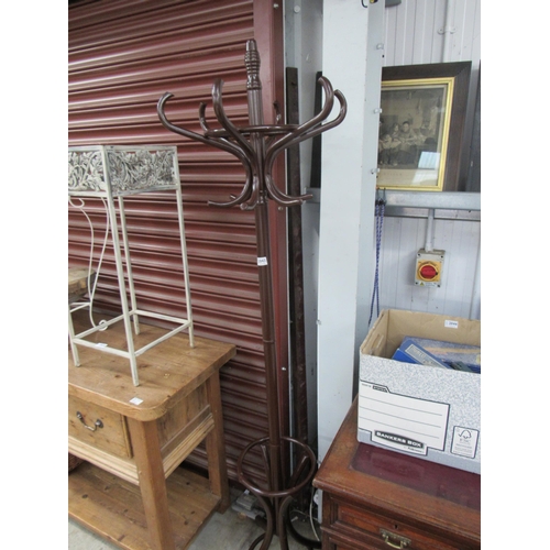 2043 - A bentwood coat and hat stand               (R) £15