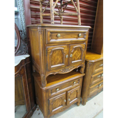 2058 - A pair of French bedside cupboards