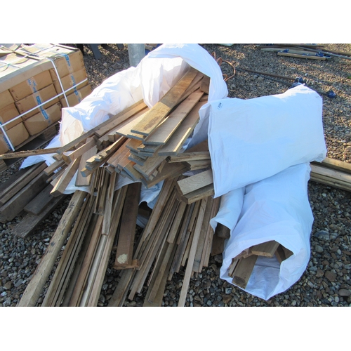 3238 - A quantity of mixed timber