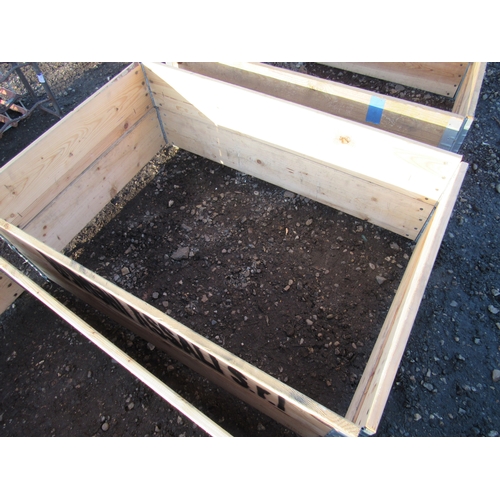 3310 - A raised bed