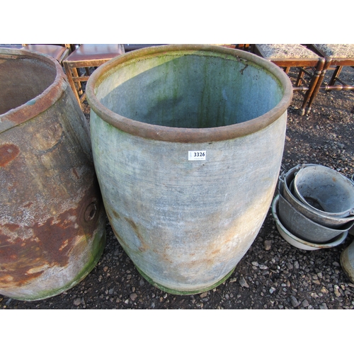 3326 - A galvanised barrel