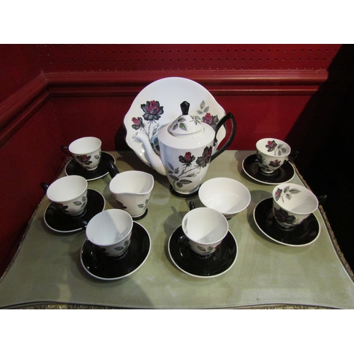 4091 - A Royal Albert 'Masquerade' pattern coffee set