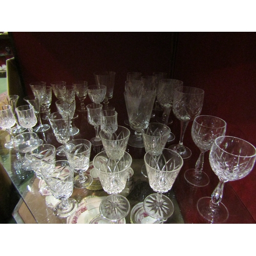 4325 - Mixed crystal glasses, wine, sherry and champagne etc.