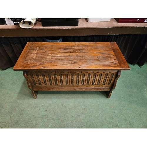 4003 - An oak chest of small proportions with linenfold front, 40cm tall x 80cm wide x 34cm deep