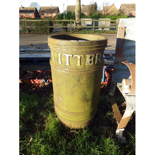 7028 - A cast iron 'Litter' bin  (R)  £40