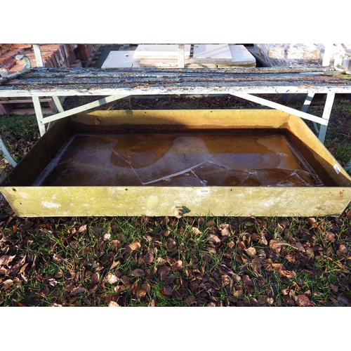 7036 - A shallow galvanised sink, 24