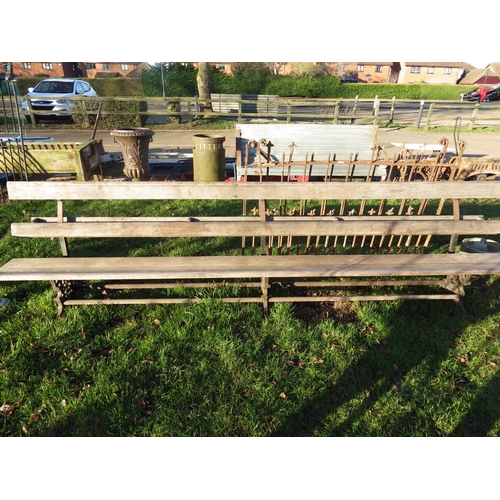 7073 - A 19th Century oak slatted and cast iron ended bench, approx 9ft  (R)  £80