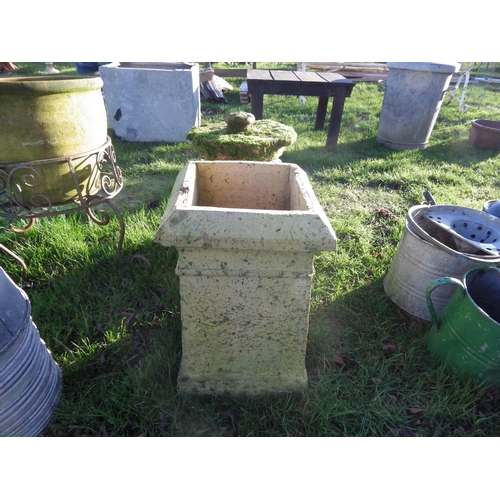 7145 - A buff square top chimney pot