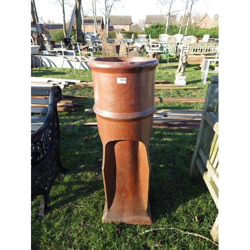 7274 - A glazed vented chimney pot, 41