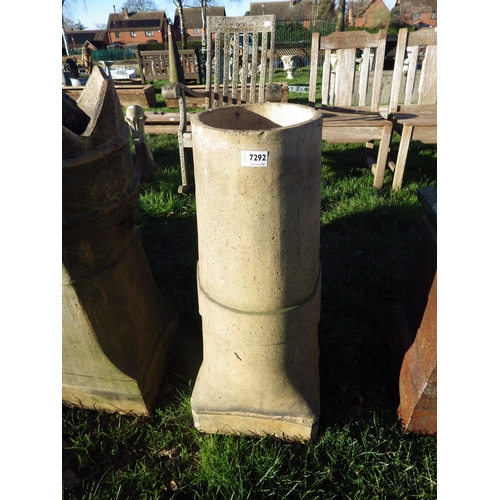 7292 - A buff square chimney pot