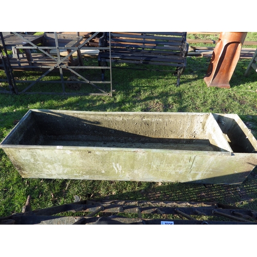 7326 - A galvanised tank, 72