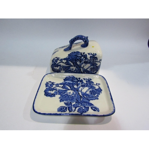 4152 - A Staffordshire Ironstone blue and white cheese dish