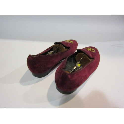 4227 - A pair of Fortnum & Mason gentleman's size 9 embroidered hand-made house shoes