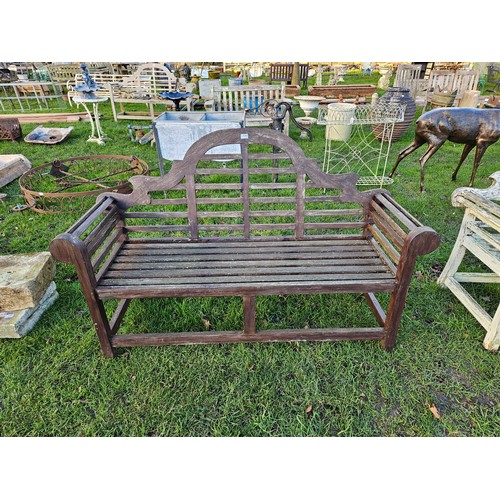 7352 - A hardwood Lutyens style garden bench  (R)  £150