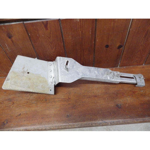 2025 - An alloy outboard bracket for a canoe   (R) £15 Meadow