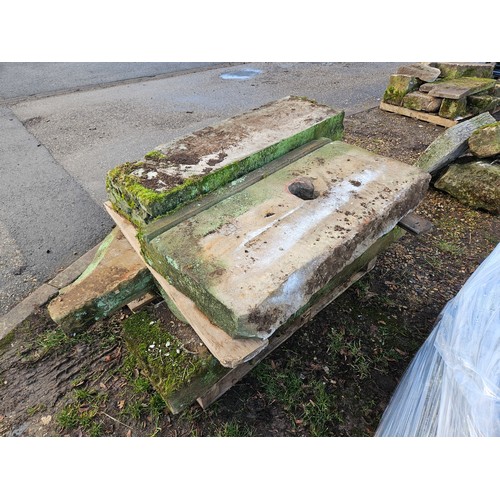 7366 - Six reclaimed stone steps  (E)  £100-150