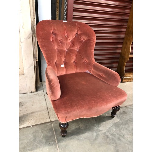 2357 - A Victorian button-back nursing chair