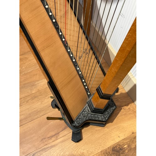 9001 - A Regency harp by I & I Erat of 23 Berners Street, London. Birdseye maple and ebonised frame, brass ... 