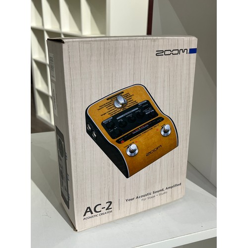 9064 - A Zoom AC2 acoustic effects DI preamp guitar pedal