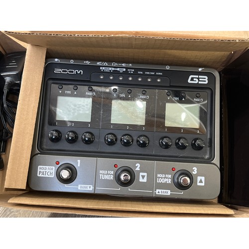 9065 - A Zoom G3 guitar effects and amplifier simulator pedal, boxed