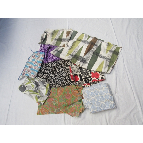 8016 - A box of assorted cotton and linen vibrant prints circa 1930's - 1960's large and medium scale