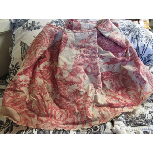 8050 - Early 20th Century black and white French toile de Jouy fabric made into a bedspread which is double... 