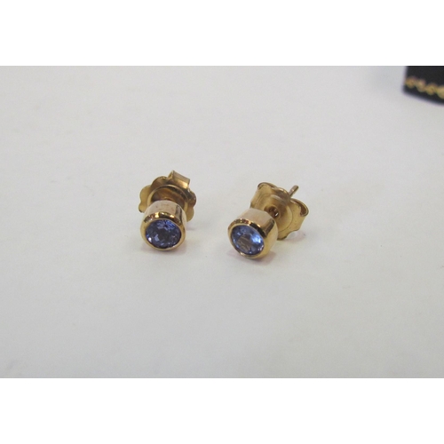 1329 - A pair of 9ct Tanzanite stud earrings