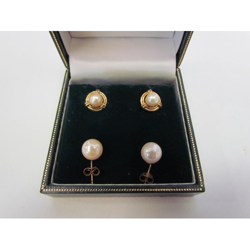 1332 - Two pairs of 9ct and pearl earrings