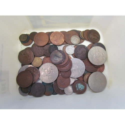 1381 - A tub of assorted coinage including gold plated medal