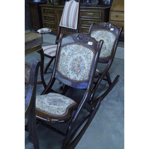 2142 - A folding rocking chair