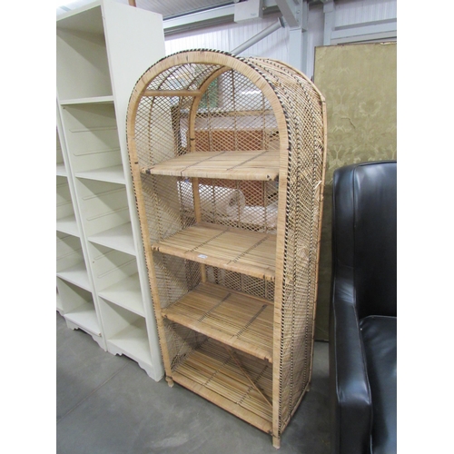 2250 - A 1970's wicker display unit a/f