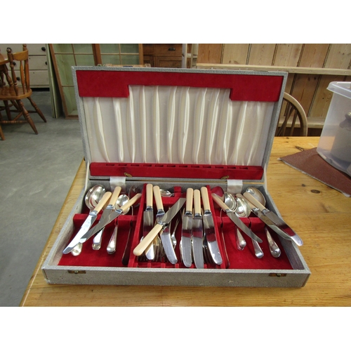 2232 - Two canteens of cutlery