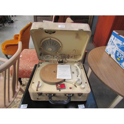 2243 - A 1950's cased record player      (R) £10