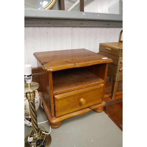 2284 - An poak stool and a pine bedside chest