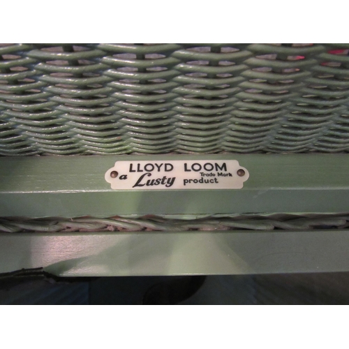 1113 - A green Lloyd loom 