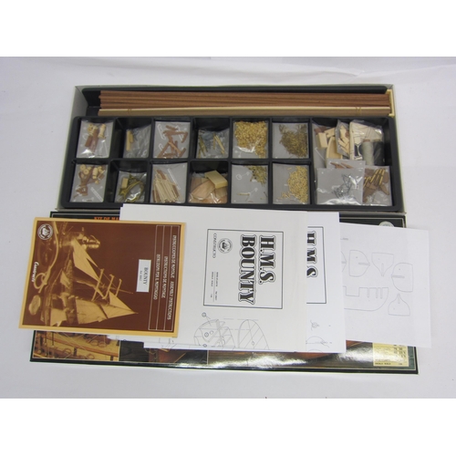 8426 - Two model kits to include Constructo HMS Bounty 1:50 scale wooden model merchant ship no.80817 and R... 