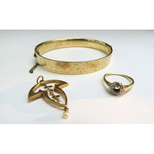 9082 - A 9ct gold bronze core filled bangle, 18ct gold ring with  diamond framed, centre stone missing and ... 