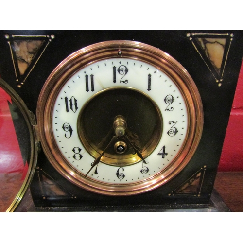 4165 - An Edwardian Belgium marble mantel clock with Arabic numerals, 23cm tall